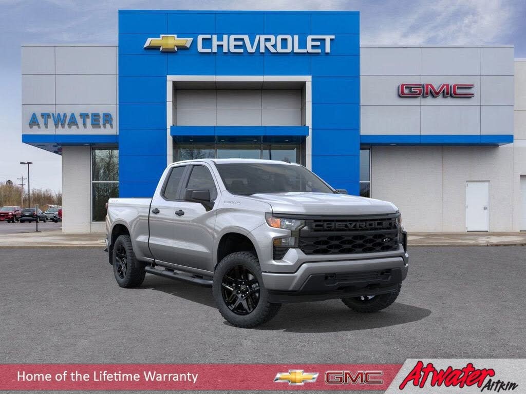 2026 Chevrolet Silverado 1500 Custom Double Cab 4WD