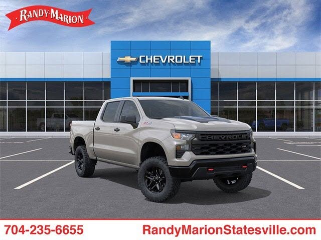 2026 Chevrolet Silverado 1500 Custom Trail Boss Crew Cab 4WD