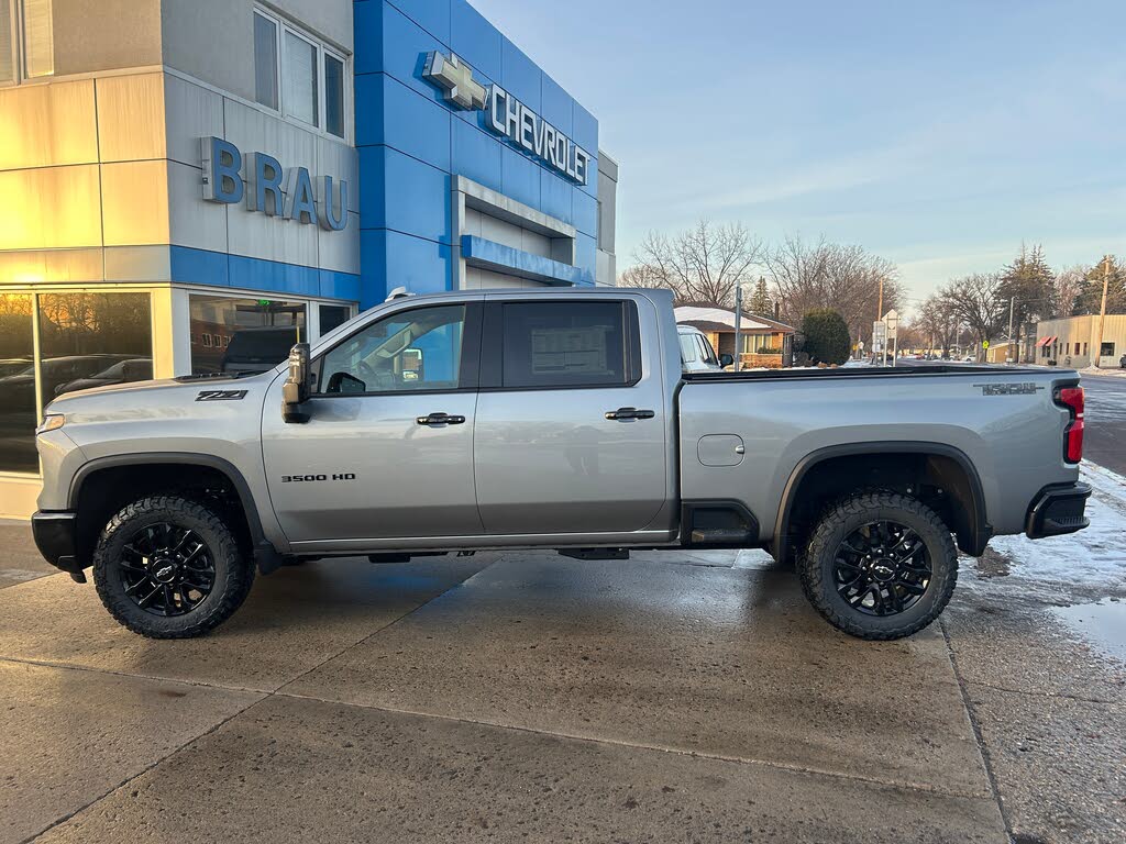 2026 Chevrolet Silverado 3500HD LTZ Crew Cab 4WD
