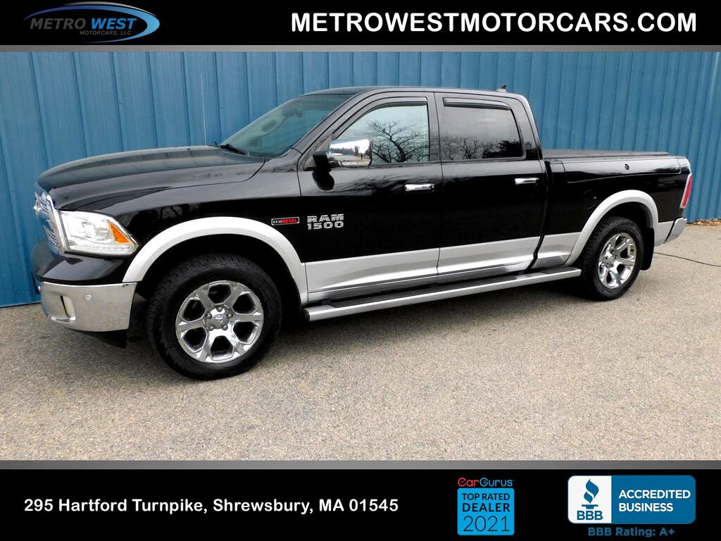 2015 RAM 1500 Laramie Crew Cab 4WD