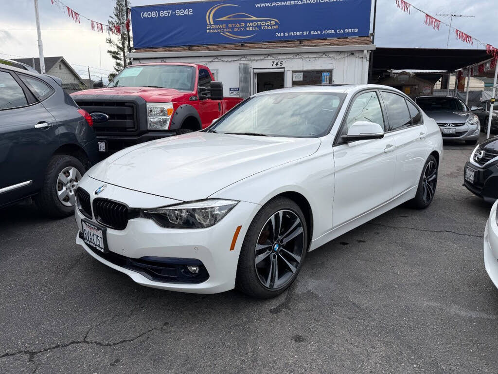 2018 BMW 3 Series 330i Sedan RWD