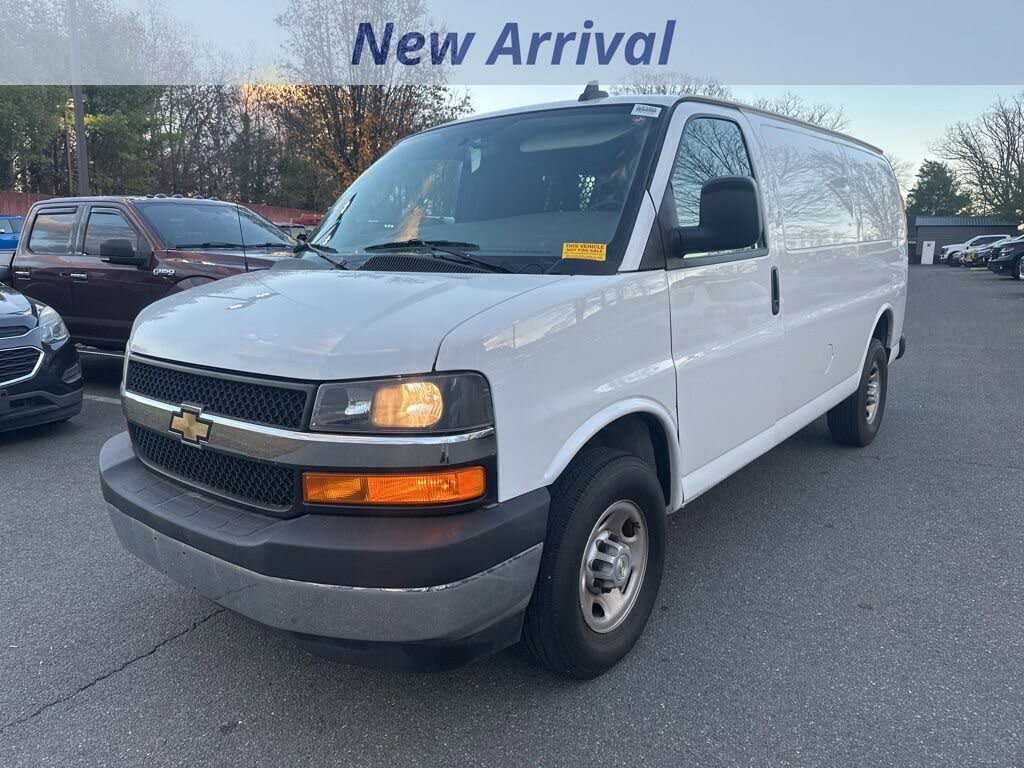2023 Chevrolet Express Cargo 2500 RWD
