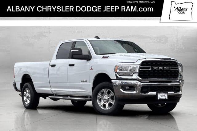 2024 RAM 3500 Big Horn Crew Cab LB 4WD