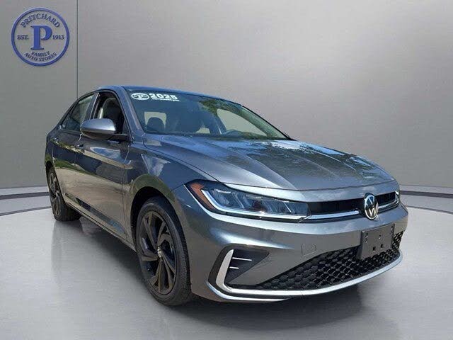 2025 Volkswagen Jetta SE FWD