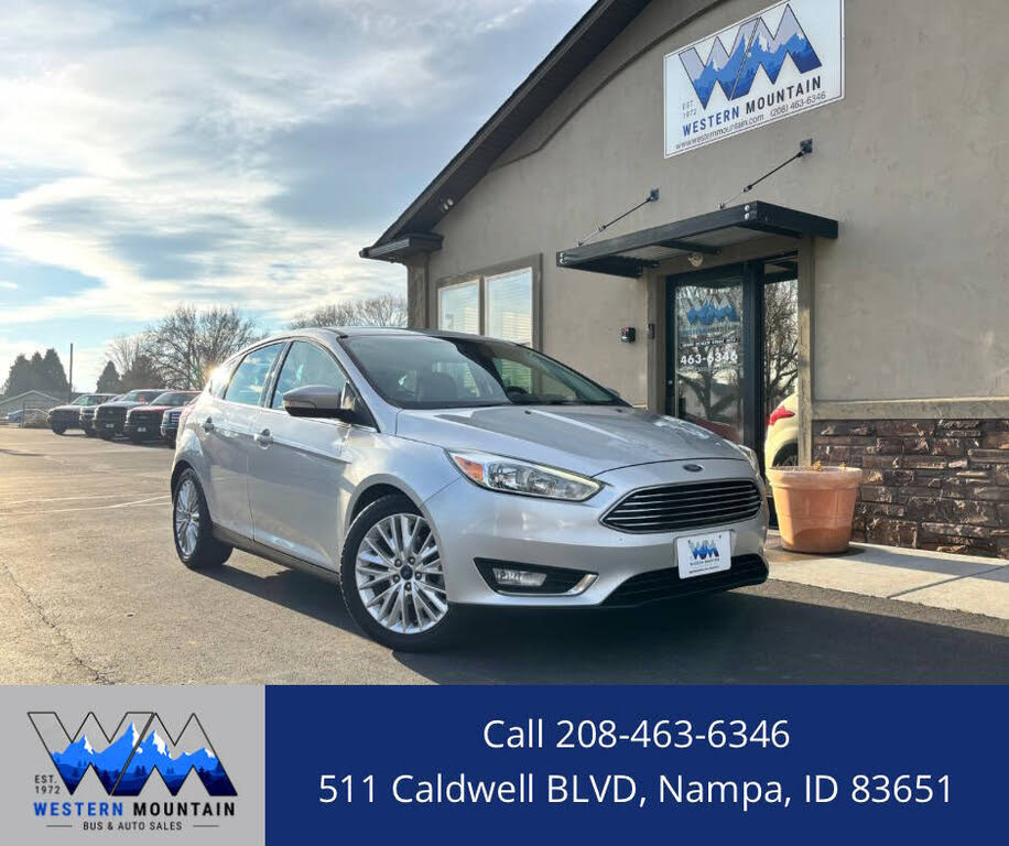 2016 Ford Focus Titanium Hatchback