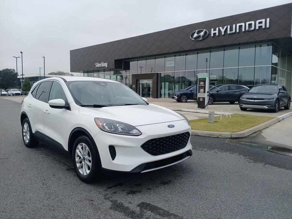 2021 Ford Escape SE FWD