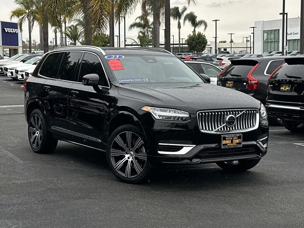 2023 Volvo XC90 Recharge T8 Ultimate Bright Theme 7-Passenger eAWD