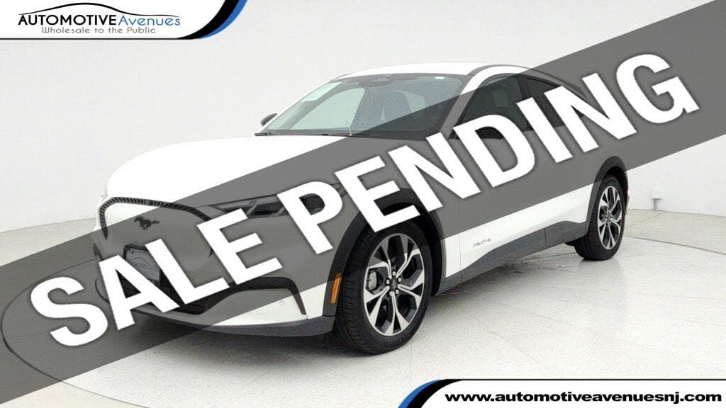 2025 Ford Mustang Mach-E Select AWD