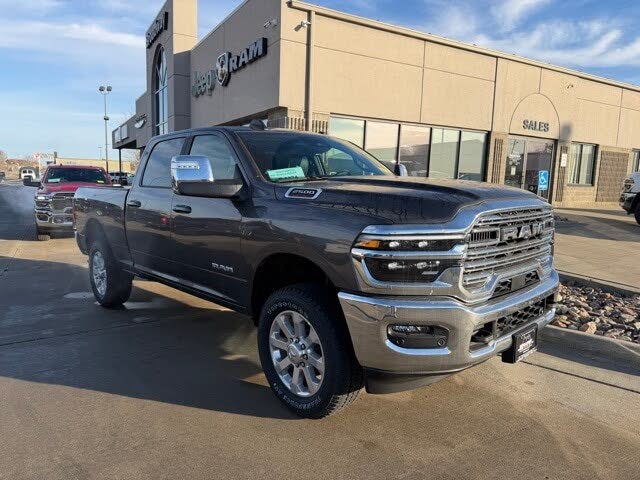2026 RAM 2500 Laramie Crew Cab 4WD