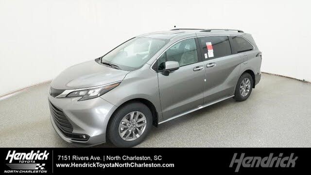 2026 Toyota Sienna XLE 7-Passenger FWD