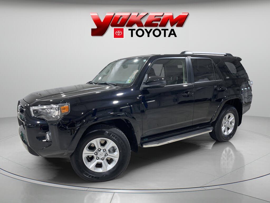 2020 Toyota 4Runner SR5 RWD