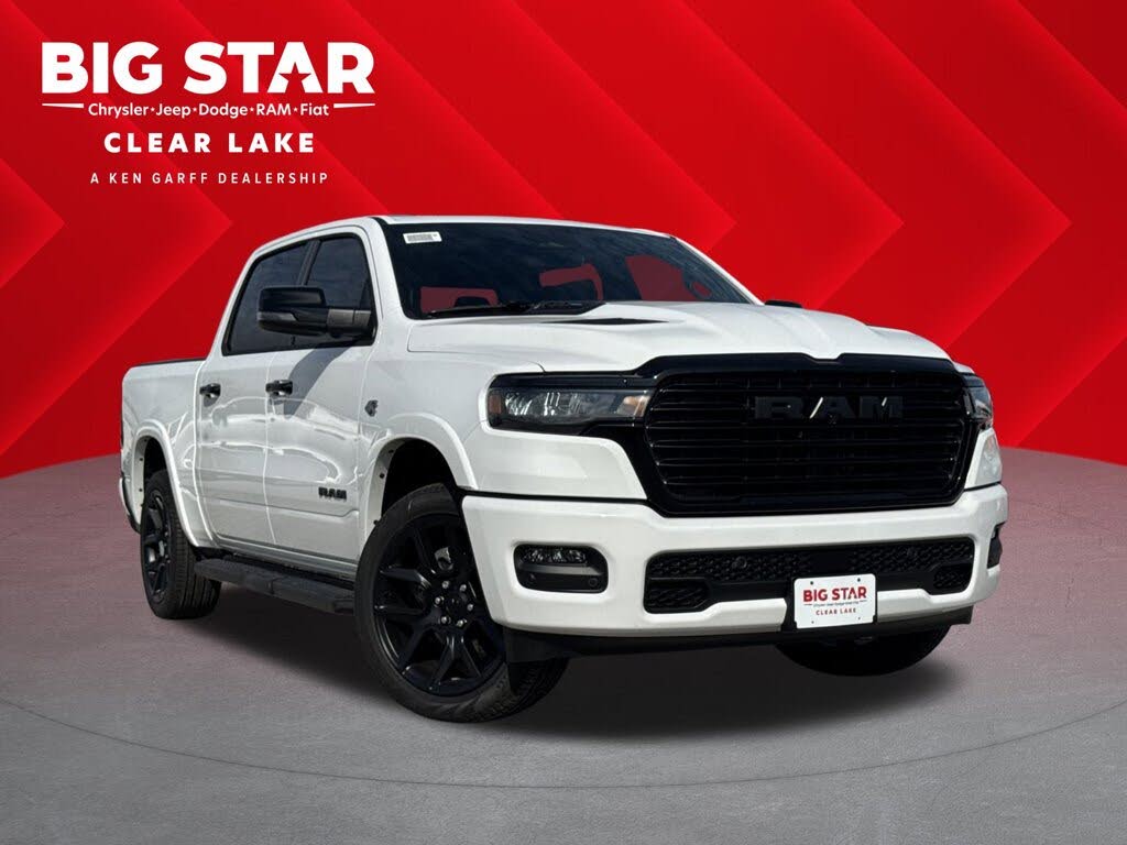 2026 RAM 1500 Laramie Crew Cab 4WD