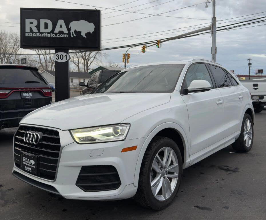 2016 Audi Q3 2.0T quattro Premium Plus