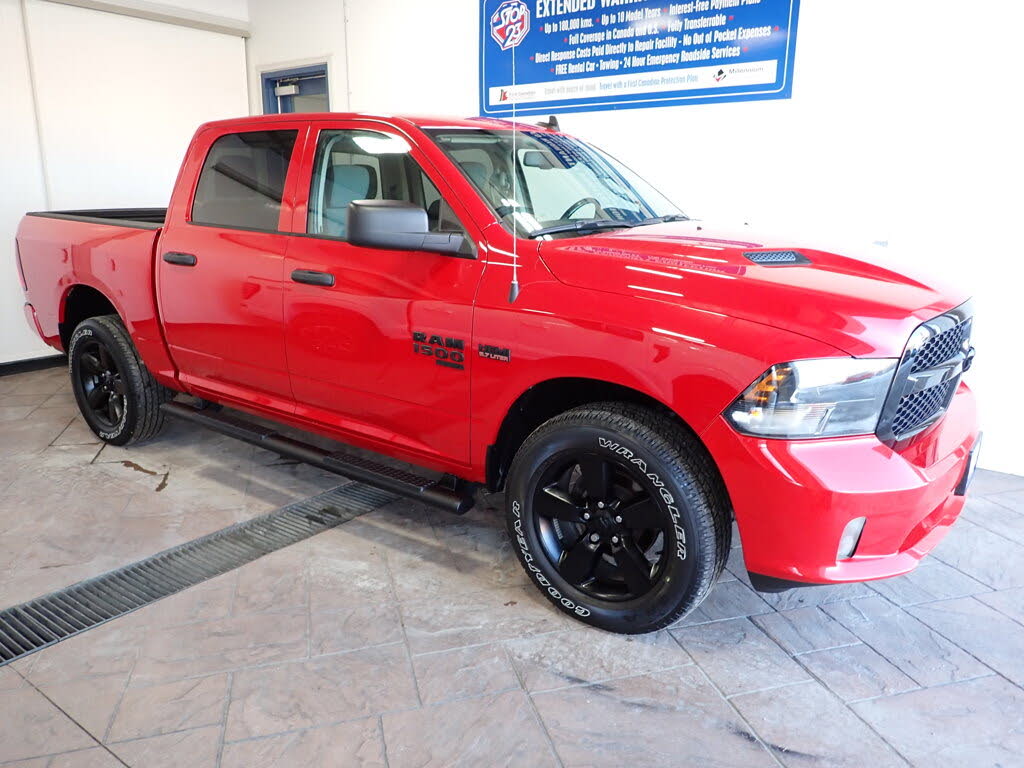 2022 RAM 1500 Classic Express Crew Cab 4WD