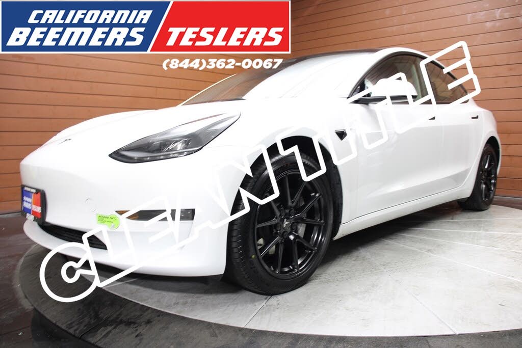 2023 Tesla Model 3 RWD