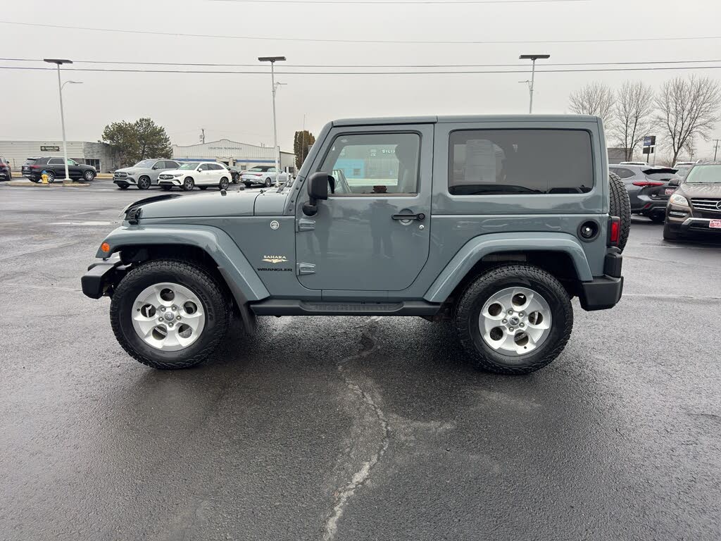 2014 Jeep Wrangler Sahara 4WD