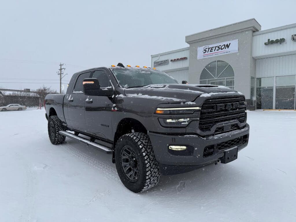 2025 RAM 3500 Laramie Mega Cab 4WD