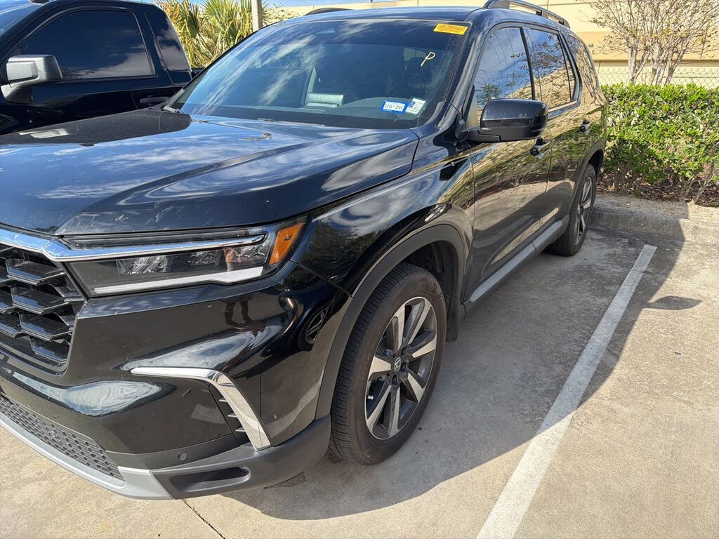 2025 Honda Pilot Touring AWD