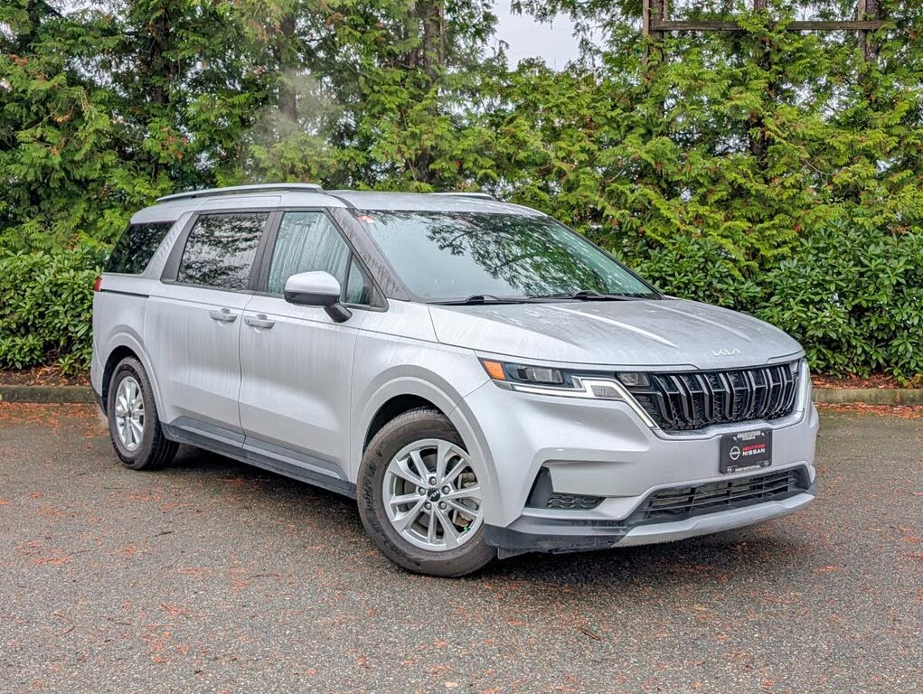 2022 Kia Carnival LX+ FWD