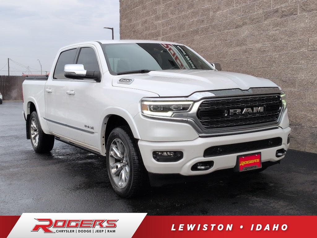 2024 RAM 1500 Limited Crew Cab 4WD