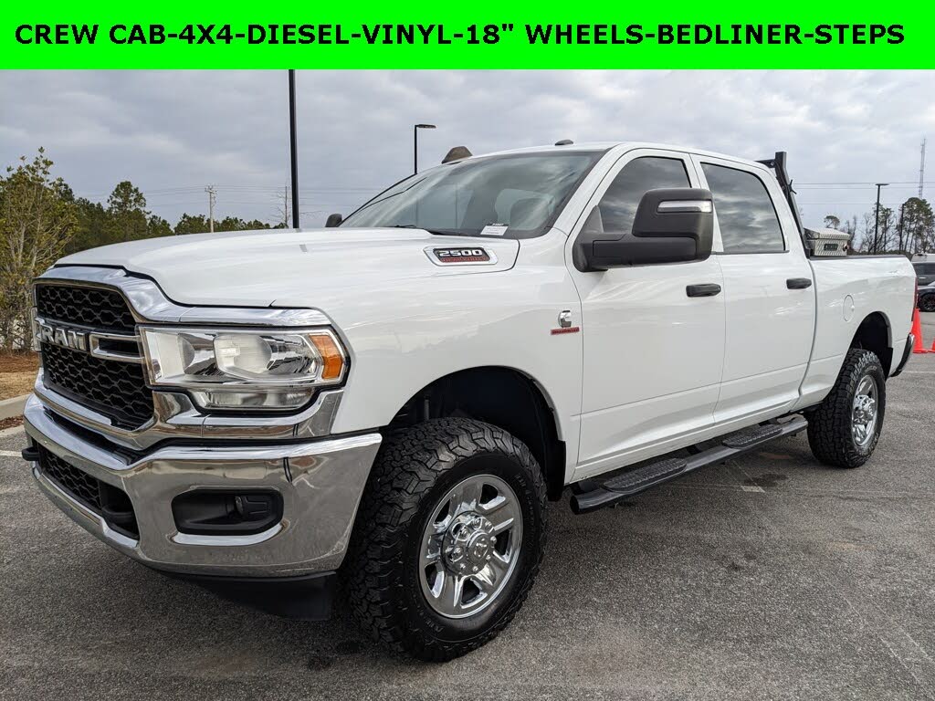2023 RAM 2500 Tradesman Crew Cab 4WD