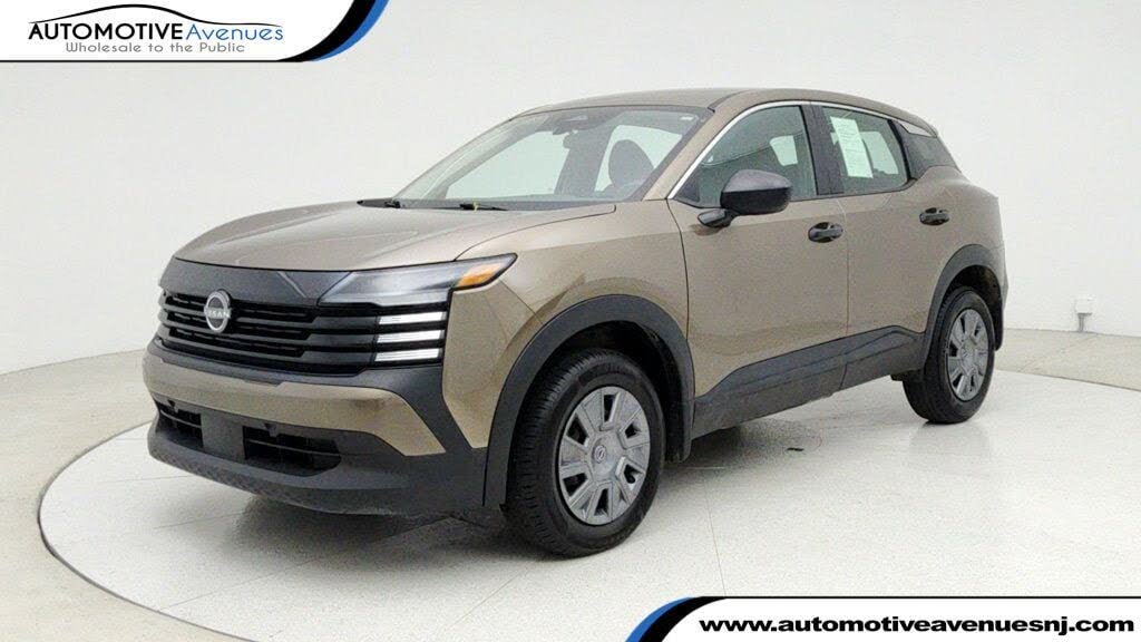 2025 Nissan Kicks S FWD