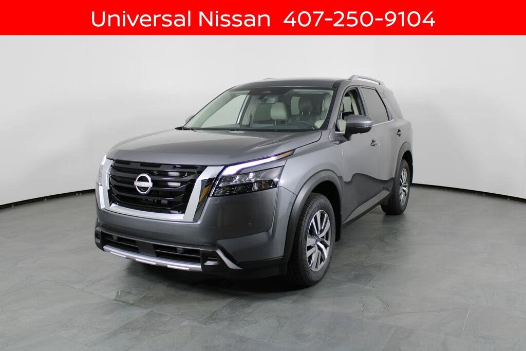 2025 Nissan Pathfinder SL FWD