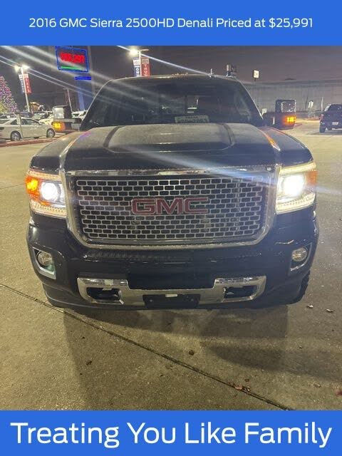2016 GMC Sierra 2500HD Denali Crew Cab SB 4WD