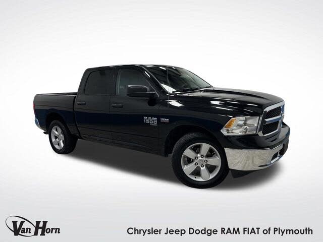 2022 RAM 1500 Classic SLT Crew Cab 4WD