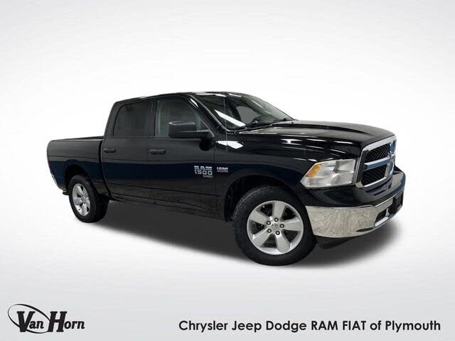 2022 RAM 1500 Classic SLT Crew Cab 4WD