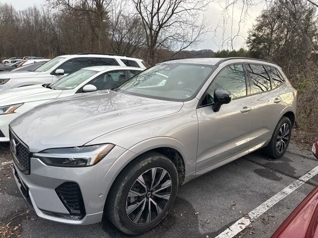 2024 Volvo XC60 B5 Plus Dark Theme AWD