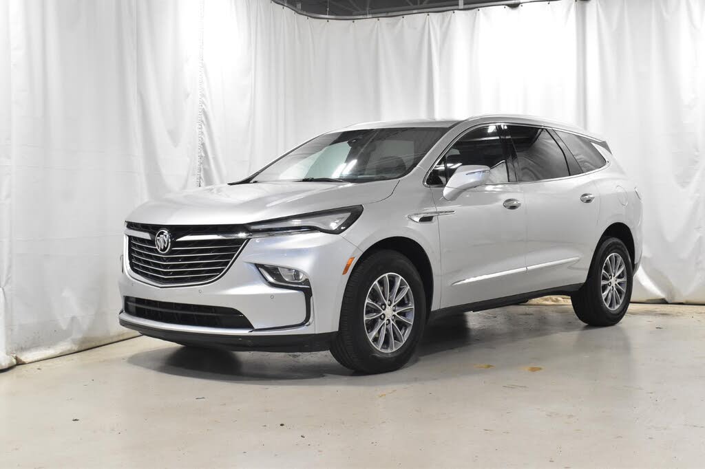 2022 Buick Enclave Premium FWD