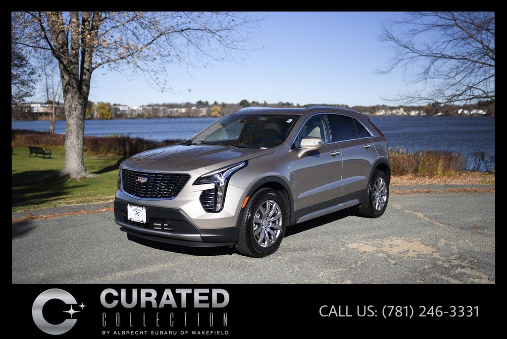 2022 Cadillac XT4 Premium Luxury AWD