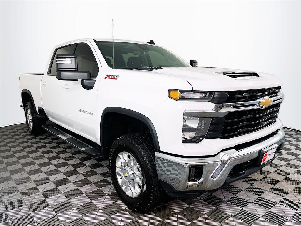 2025 Chevrolet Silverado 2500HD LT Crew Cab 4WD