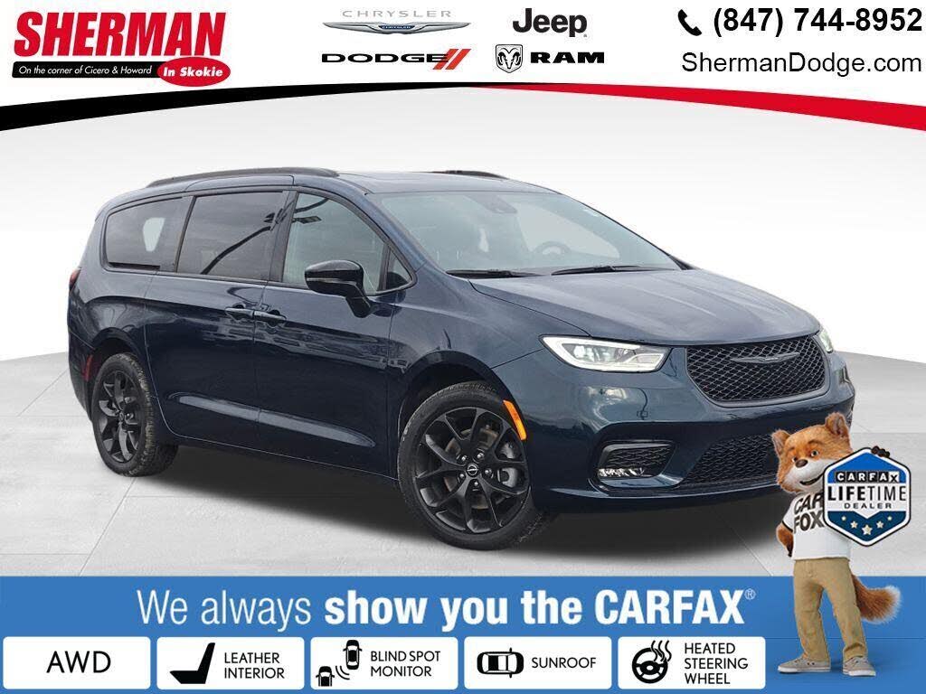 2025 Chrysler Pacifica Limited AWD