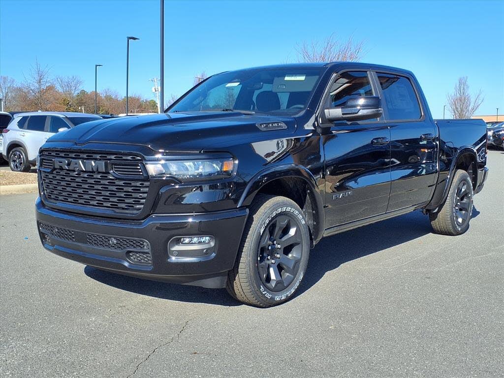 2025 RAM 1500 Big Horn Crew Cab 4WD
