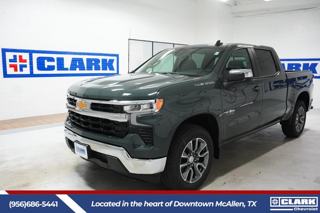 2026 Chevrolet Silverado 1500 LT Crew Cab RWD