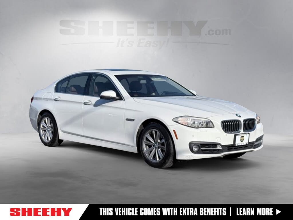 2015 BMW 5 Series 528i Sedan RWD
