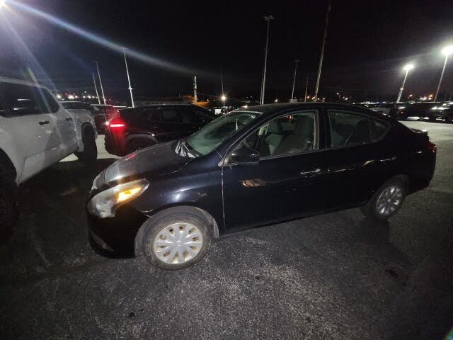 2018 Nissan Versa SV