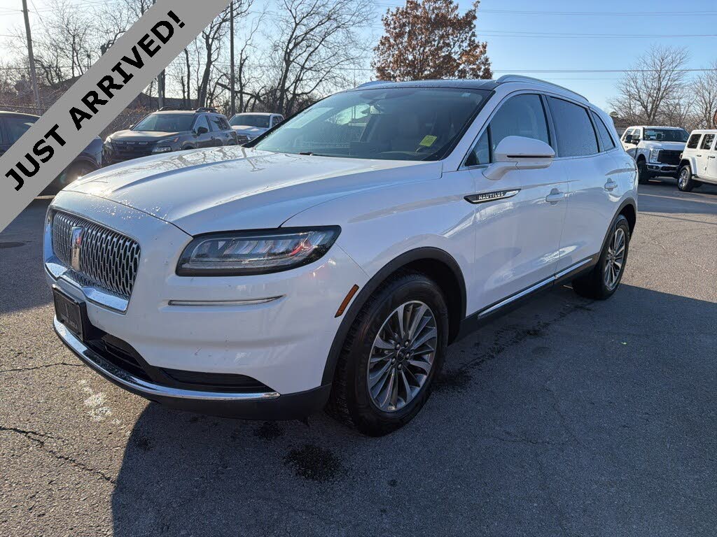 2021 Lincoln Nautilus Reserve FWD
