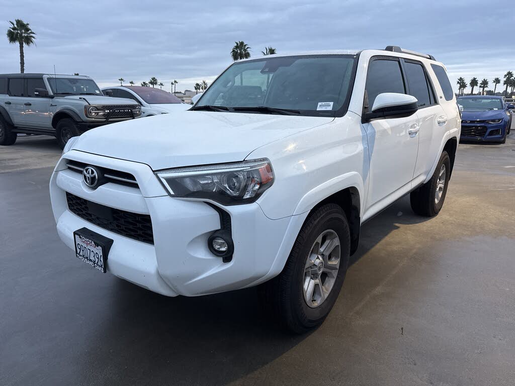 2022 Toyota 4Runner SR5 RWD