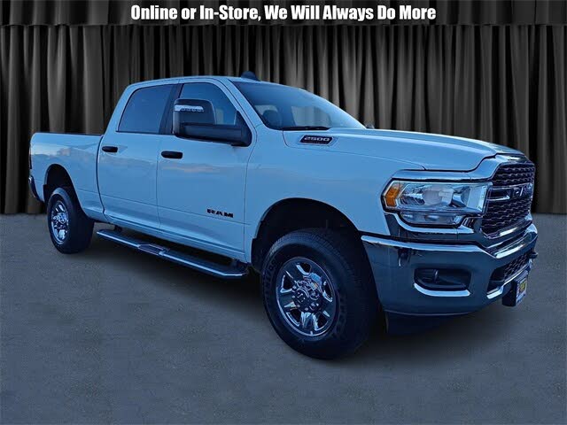 2024 RAM 2500 Big Horn Crew Cab 4WD