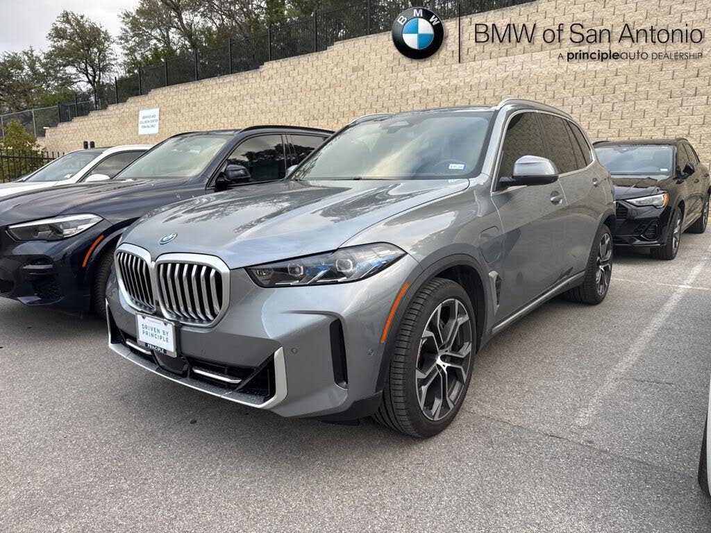2025 BMW X5 xDrive50e AWD