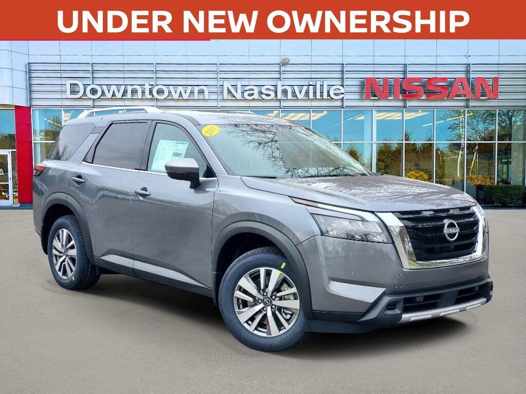 2025 Nissan Pathfinder SL FWD