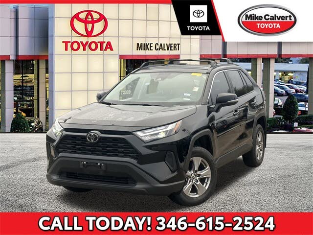 2025 Toyota RAV4 XLE FWD