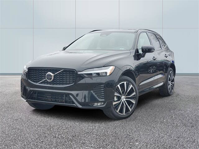 2025 Volvo XC60 B5 Plus Dark Theme AWD