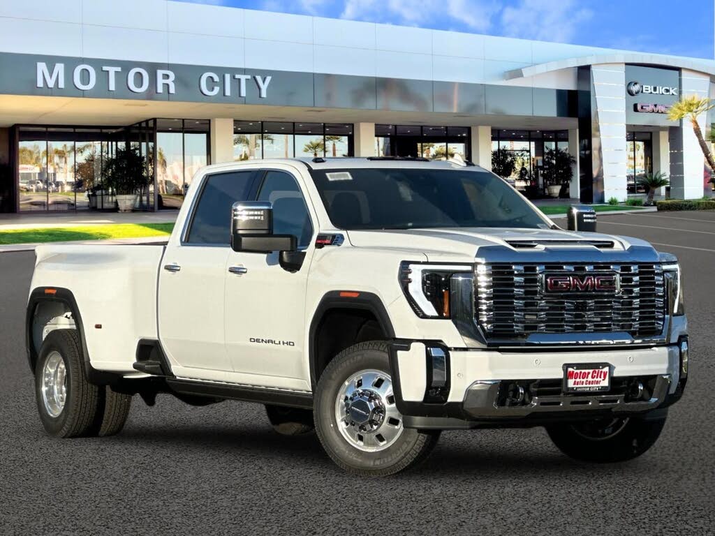 2026 GMC Sierra 3500HD Denali Crew Cab 4WD