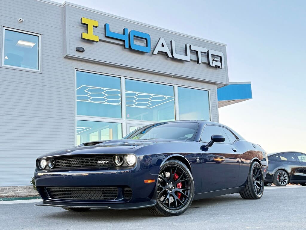 2015 Dodge Challenger SRT Hellcat RWD