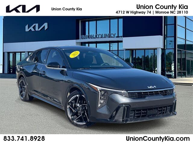 2025 Kia K4 GT-Line FWD