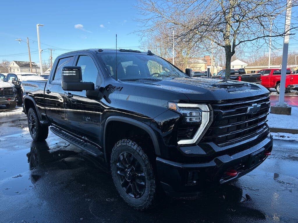 2026 Chevrolet Silverado 2500HD LT Crew Cab 4WD